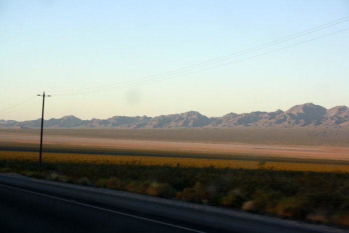 Puesta de sol desierto Mojave EEUU