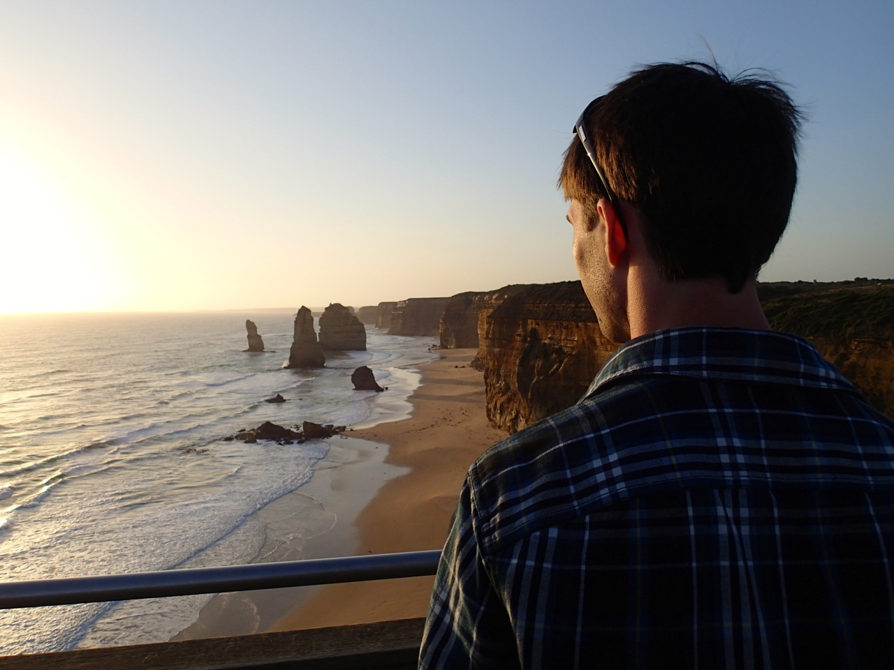 twelve apostles great ocean road sunset twelve apostles great ocean road sunset