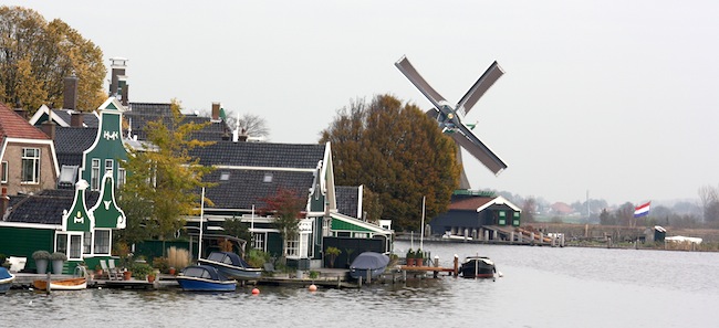 molinos de viento cerca de Amsterdam