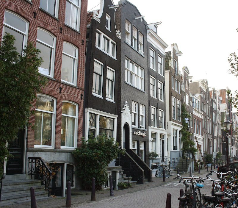 Chic and Basic Amsterdam hotel