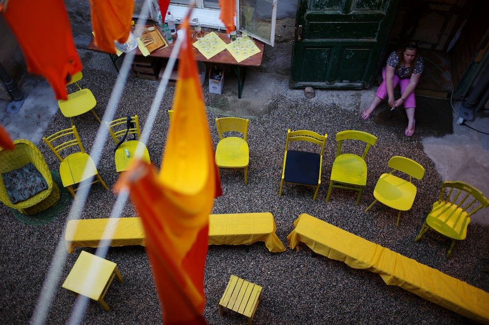 Ziva dvorisca (foto arhiv Narodni dom Maribor) - Maribor2012.eu