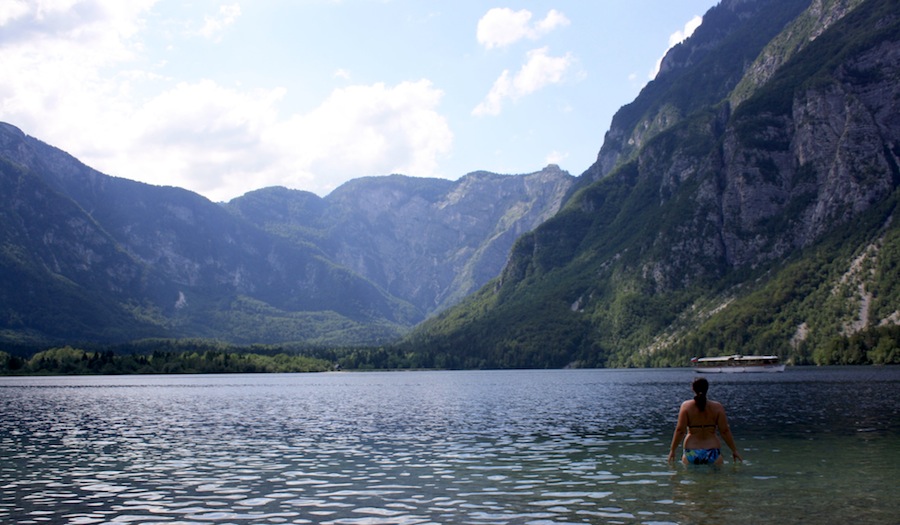 lago bohinj eslovenia